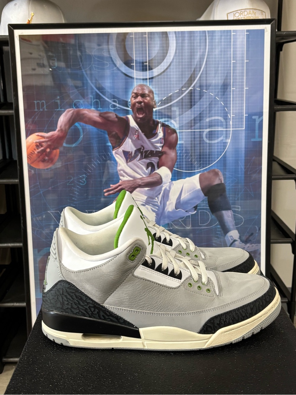 Size 13- Men’s Nike Air Jordan 3 Retro Chlorophyll 136064-006 RARE 2018